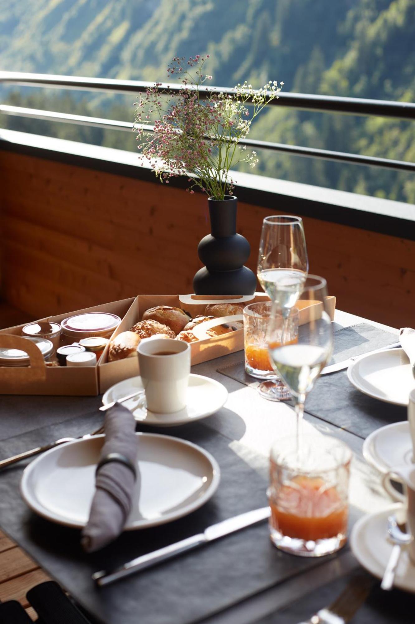 Alpenstolz Damuels Haus 3 - Stilvoll Urlauben In Den Bergen Apartman Kültér fotó
