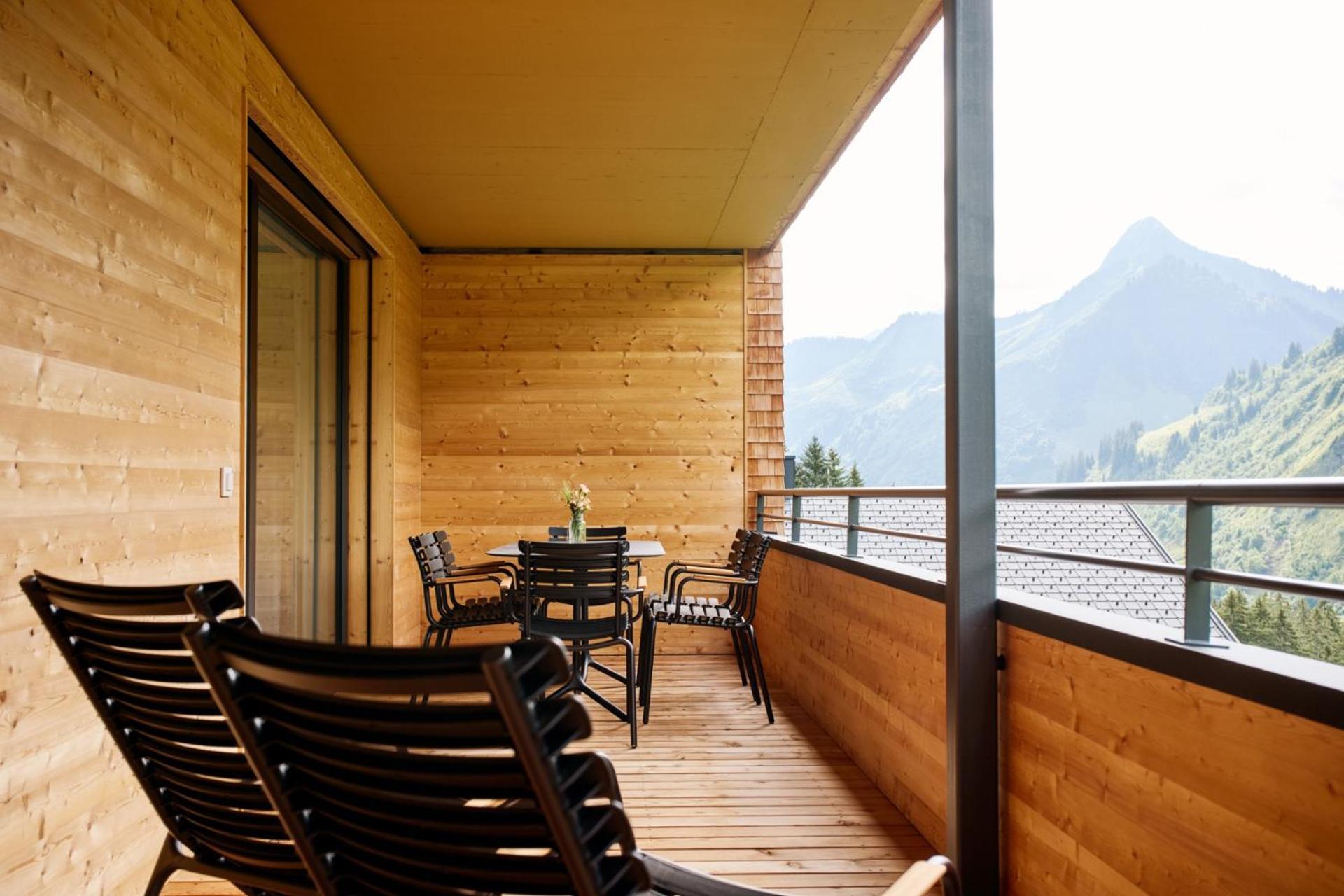 Alpenstolz Damuels Haus 3 - Stilvoll Urlauben In Den Bergen Apartman Kültér fotó