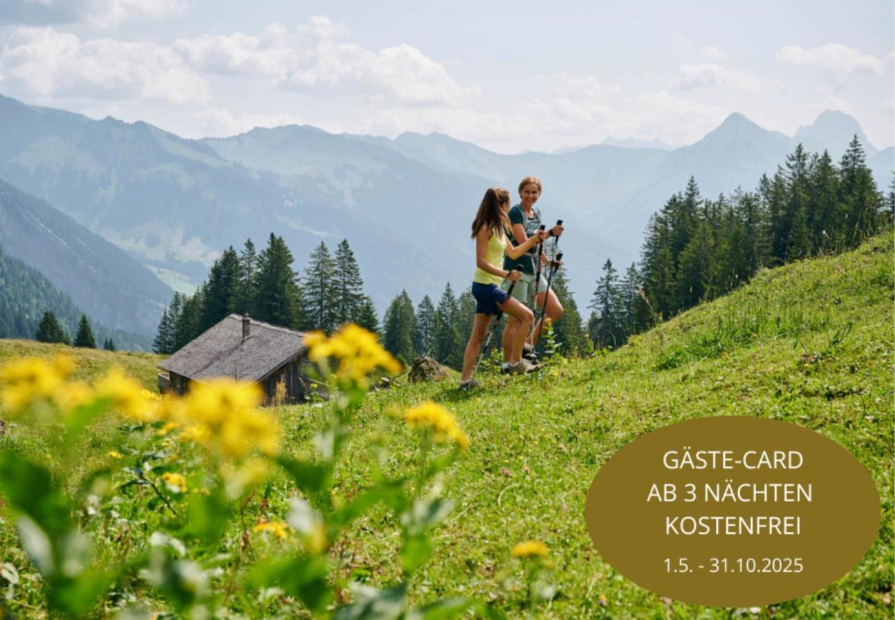 Alpenstolz Damuels Haus 3 - Stilvoll Urlauben In Den Bergen Apartman Kültér fotó